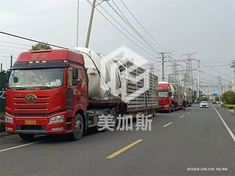 氣化器-芯片制造行業(yè)液氮氣化系統(tǒng)-2000方14臺.jpg